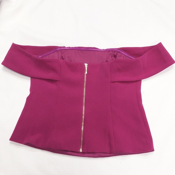 Express Fitted Off the Shoulder Top Shirt Tank - Picture 6 of 7